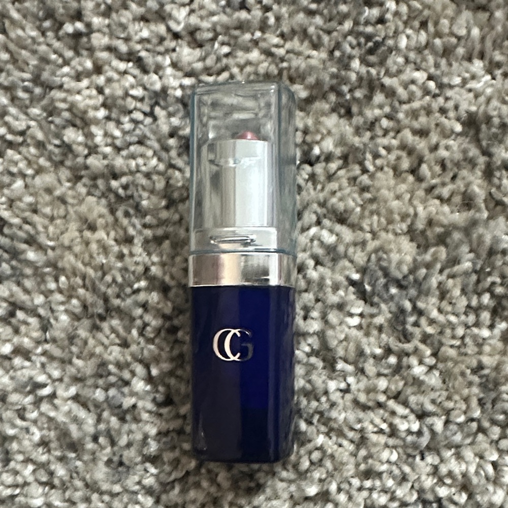 COVERGIRL Bold Navy Lipstick